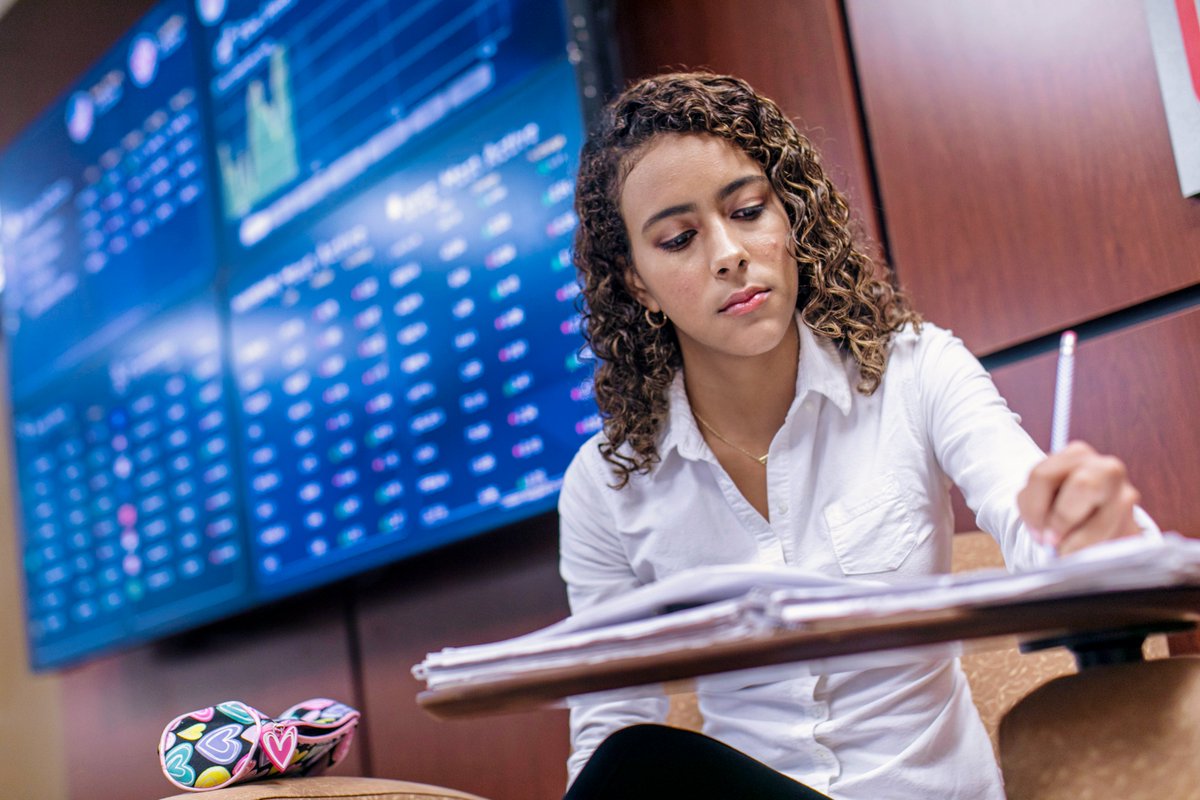 International Students: 

From agriculture to nursing and engineering to computer science, we offer 143 academic programs to advance your career opportunities.

Learn about our fully recognized degrees here: murraystate.edu/international

#InternationalAdmissions #InternationalStudents