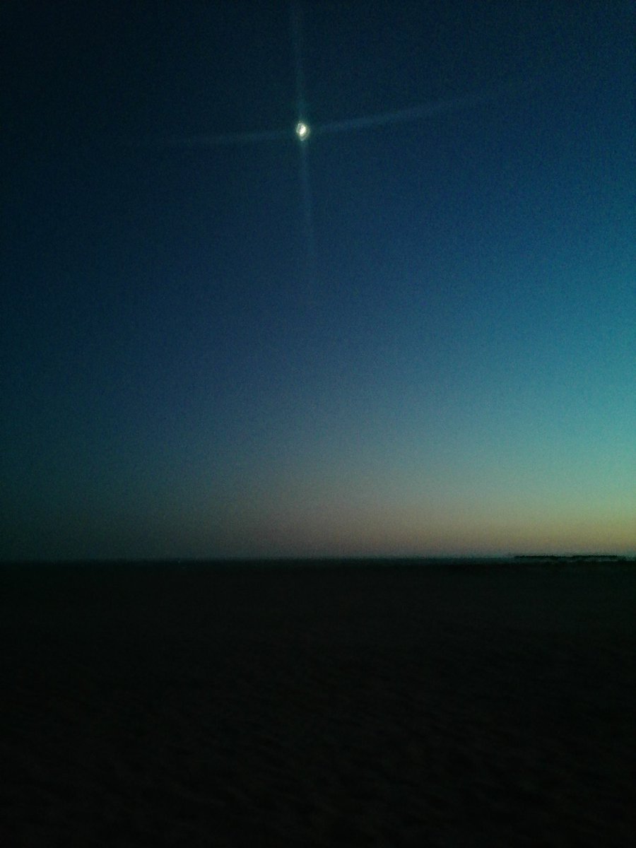 PdePaloma_'s tweet photo. FELICIDAD... #Conmimar #Lunapreciosa https://t.co/llaIyDjMlA