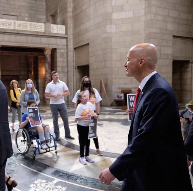 NebraskaSower's tweet photo. @NebraskaDems @GovRicketts "Everyone knows the open secret that the governor called a whole bunch of senators yesterday and told you all to kill my bill.
I will continue to fight until we adjourn sine die for every single penny for Developmental Disabilities."
@senatormachaela
May 19, 2021 #neleg #LB376 https://t.co/WXCvIV3Y01