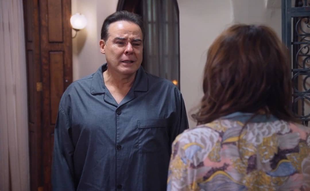 CesarEvora_FC's tweet photo. #Reposted @produccion_osorio ¡Esta volando muy alto! 💔🥺#FinalQLPAMF #QuéLePasaAMiFamilia https://t.co/YRKyS6qwCF