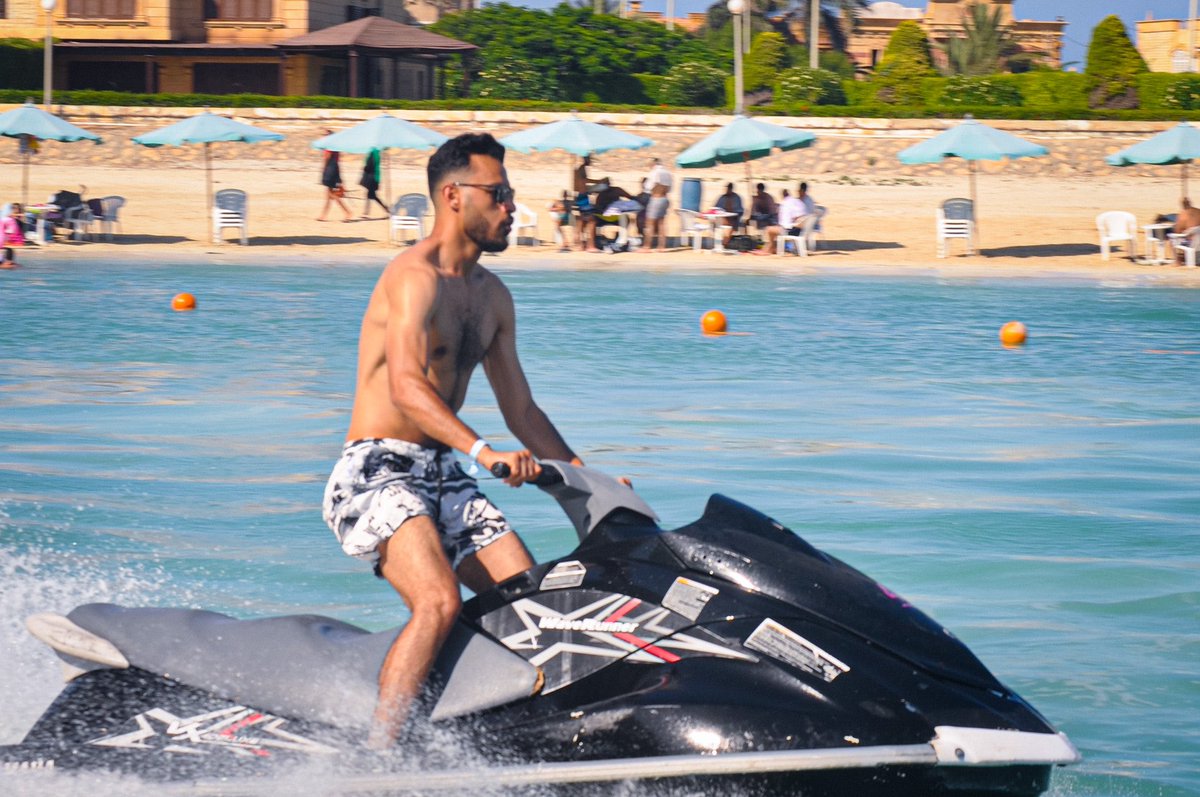 3mrMossa's tweet photo. #jetski ❤️😎 https://t.co/AWgEMOsPRH