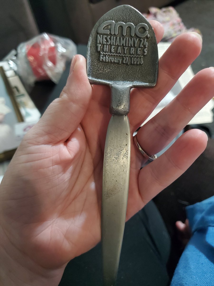 MyrandaBrown2's tweet photo. Letter opener https://t.co/Y7aLvuKudf