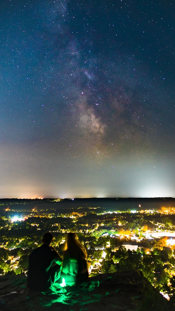 kristupha's tweet photo. 2021 v 2018⁠ • A re-edit after @kennethlerose asking for a favourite #astrophotography shot– thread: https://t.co/E1EbkLznLi⁠
I've learned a lot in 3 years – things one may consider intangible; things that make me a better shooter; a better person.⁠ 🏷 #milkyway #nightsky https://t.co/LS6sbfwM1W