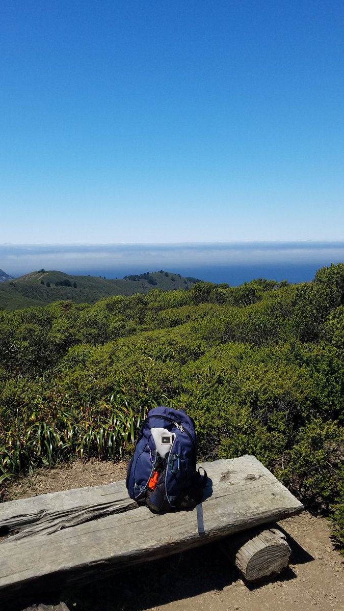 rukiddingme3590's tweet photo. @MyFaveBench Enjoyed my lunch with a view of the Pacific Ocean. 🌊#PacificaPier #MoriPoint https://t.co/HqGygWpNV6