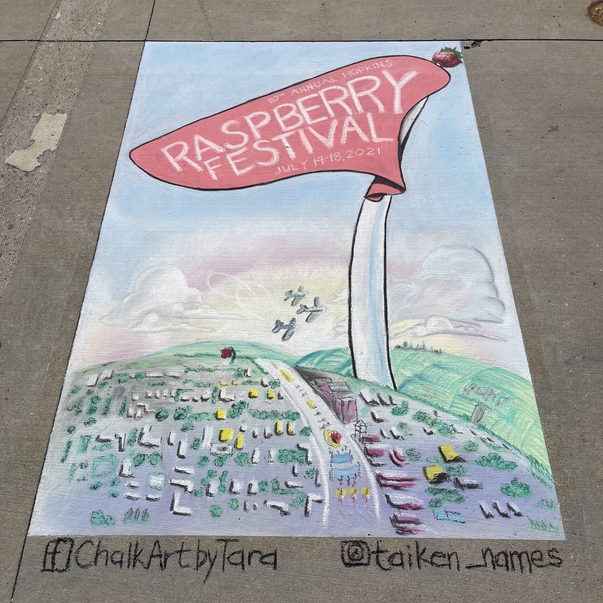 RaspberryFest's tweet image. Check out this amazing chalk art by former Raspberry Princess Tara Hemmelgarn!  Thank you for showcasing your wonderful artistic talents!  This art is located on the Artery, 8th and Mainstreet. 

#ChalkArt #HopkinsMN #RaspberryFestival @taiken_names