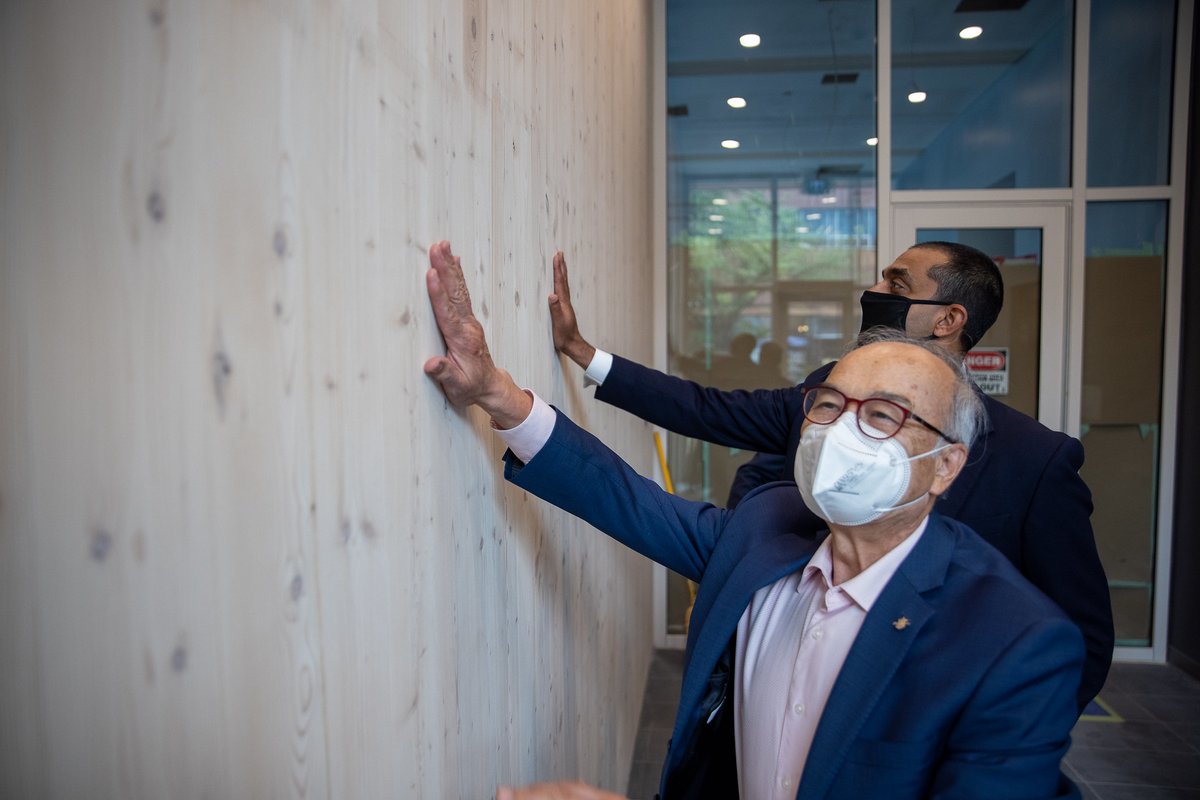 GeorgeChowBC's tweet photo. What a great tour of the @Fast_Epp building! This #vancouver building was designed to reduce its environmental impacts through #masstimber🌲 use. #BC gov is helping to fund innovative projects like this through the #masstimberBC demo program intake#2.
NR: https://t.co/JEzlO2HsEv https://t.co/eg3qLBpBCu