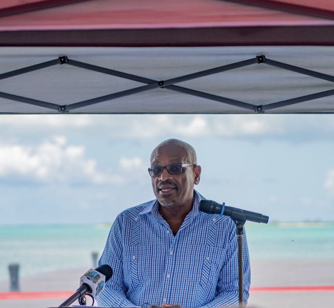 PMDeliveryUnit's tweet image. The Government has identified 50.44 acres for a serviced lot initiative in #Eleuthera, @minnis_dr announced today. Facilitating land ownership and making ready-to-build serviced lots available to Bahamians is the aim of the #LandReformKeyPriority