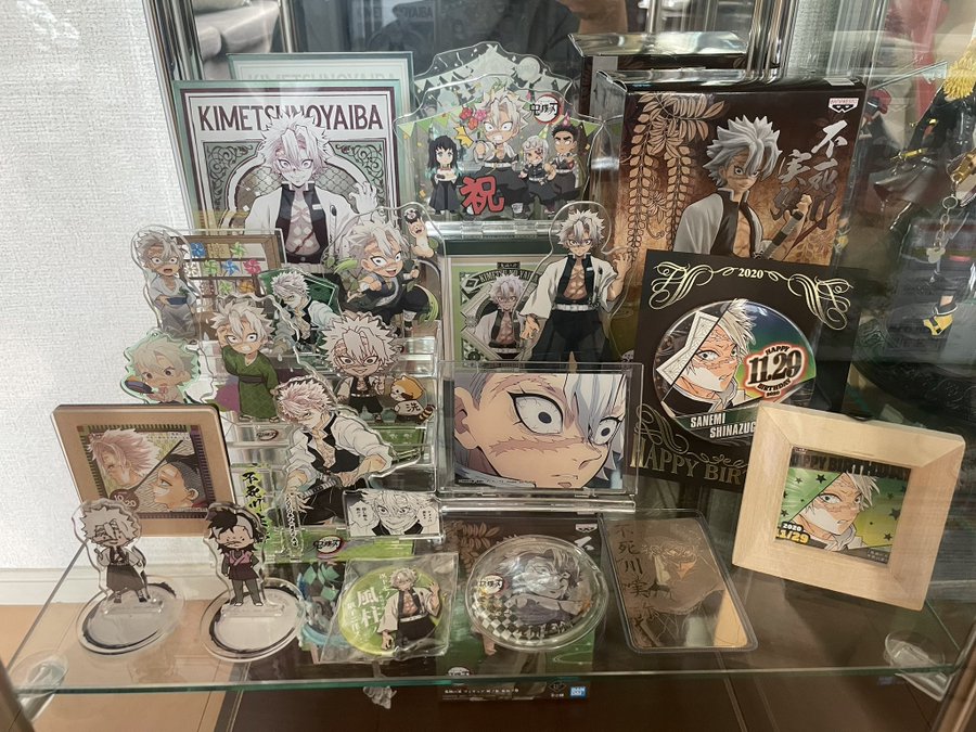 推しグッズの飾り方のコツ オタク必見 見習いたいおしゃれな収納方法もご紹介 Eeo Today