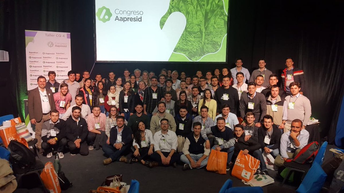 AguTorriglia's tweet photo. Una comisión directiva formada por hombres y mujeres de distintas partes del país c la idea de conformar un semillero de jóvenes y la misión d promover sistemas de prod sustentables a través de la ciencia, la innovación y el conocimiento en red, en conjunto con mayores y staff! https://t.co/vHyWrM8nrl