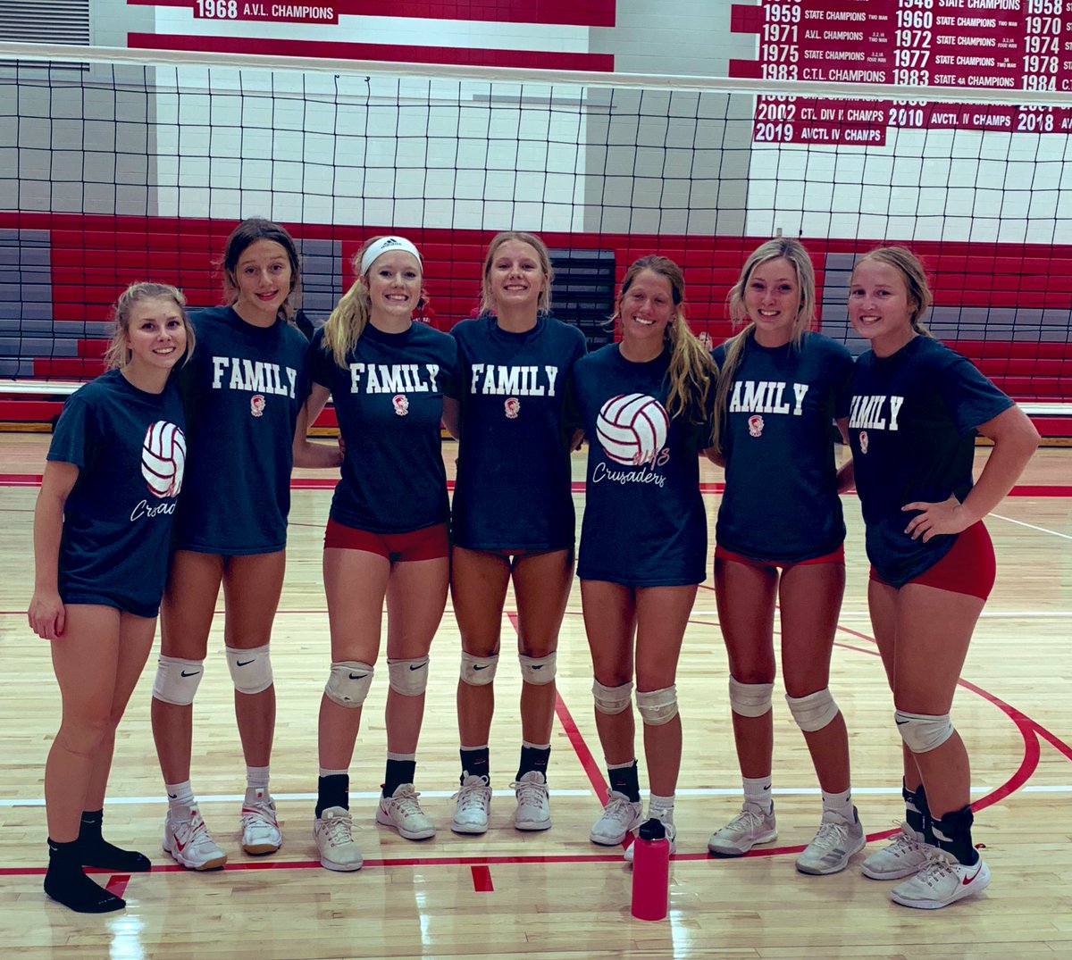 These ladies know how to work hard!! Undefeated on the day! It’s a great day to be a Crusader! #GoBigRed @airalyn_frame @alizeka14 @BrittanZeka @PeningerAshlee @brooklyncunn @shiney_hughes