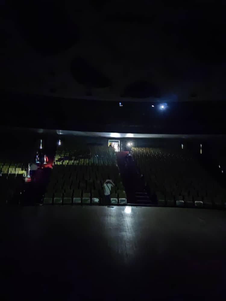 JoseRicardoCQ's tweet photo. En marzo de 2020 fue la última vez que se realizó un acto de grado en el Aula Magna. Hagamos que los ucevistas se gradúen como lo merecen. #AulaMagna300 https://t.co/6SSnqY9WAq