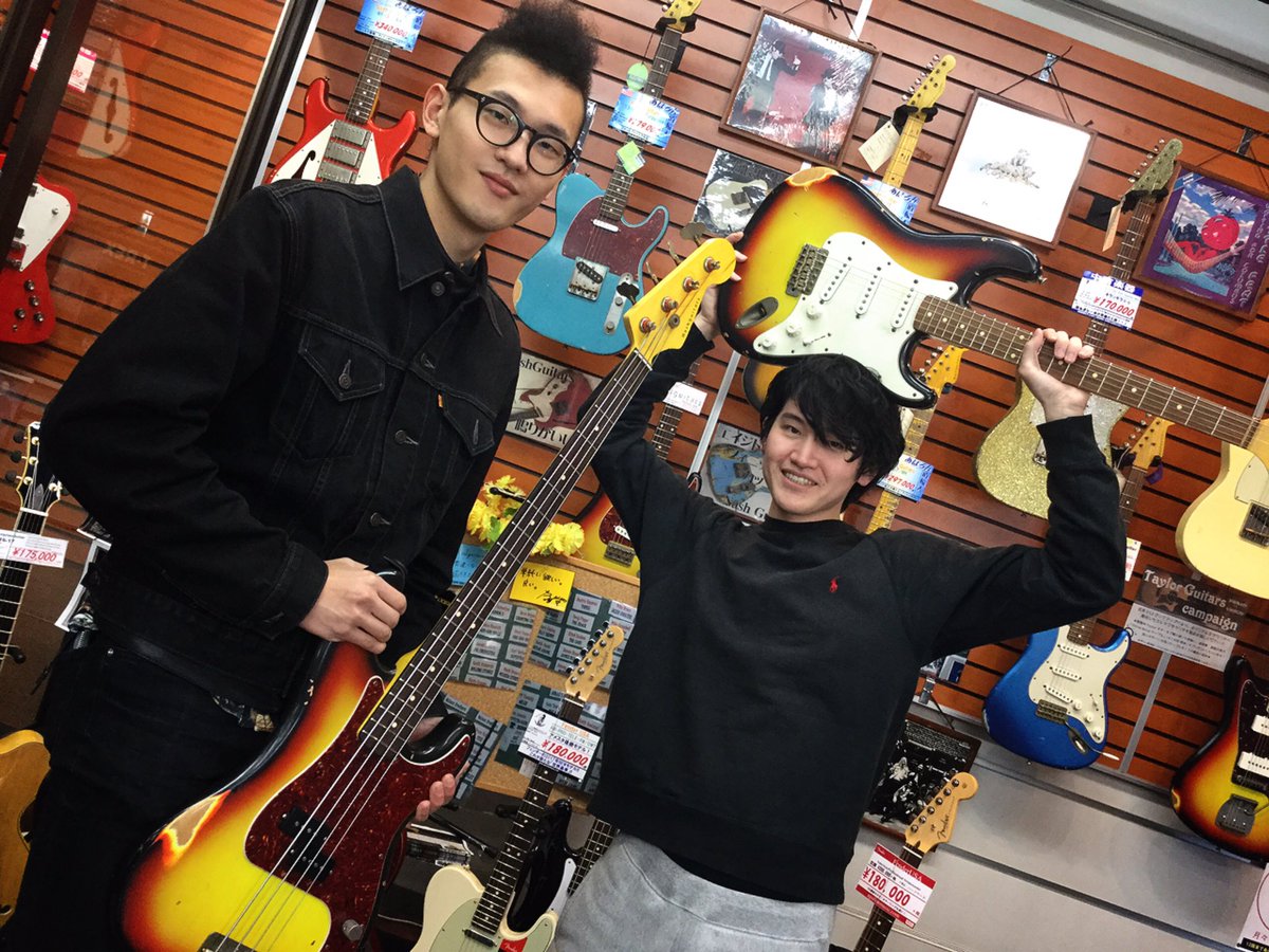 apollonmusic's tweet photo. 真田さん、村山さん、ありがとうございます!
#RAMMELLS #Nashguitars
https://t.co/bYHWKXiyyl https://t.co/WQlqf9oQul