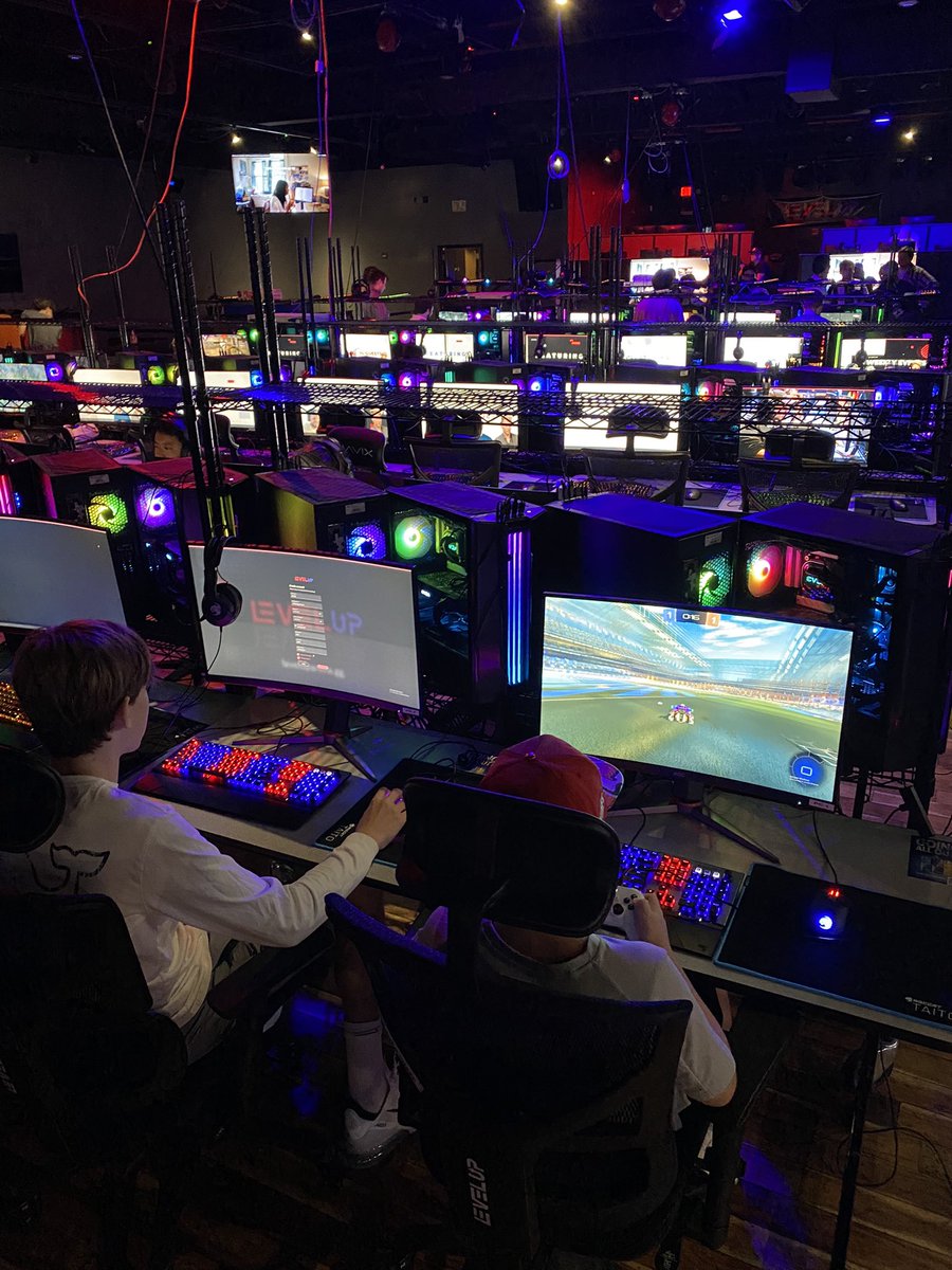 christadubill's tweet image. Very cool! Kids are loving it!! Esports/gaming at @leveluparenagg grand opening not til July 24, but word is spreading.

Free kids camps Friday mornings 9am to 11am to teach esports.

I hear four grandmas came in to play Mario kart earlier. I’m trying to get pic. Stand by…. 😁