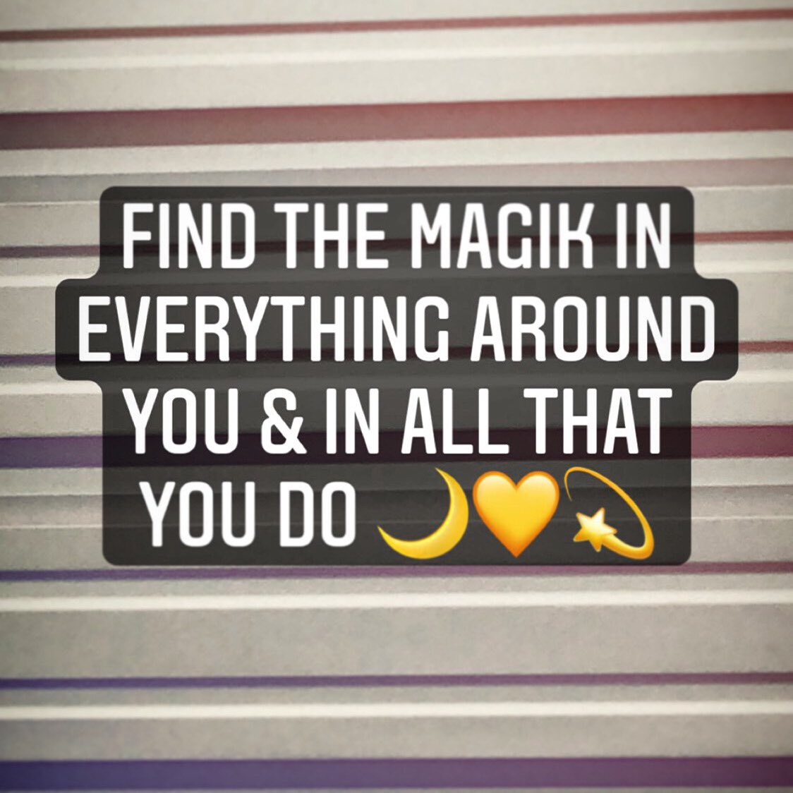 OccultLounge's tweet photo. ..it’s everywhere, guys 👀
#foralltimealways #magik https://t.co/pobY8SprMS