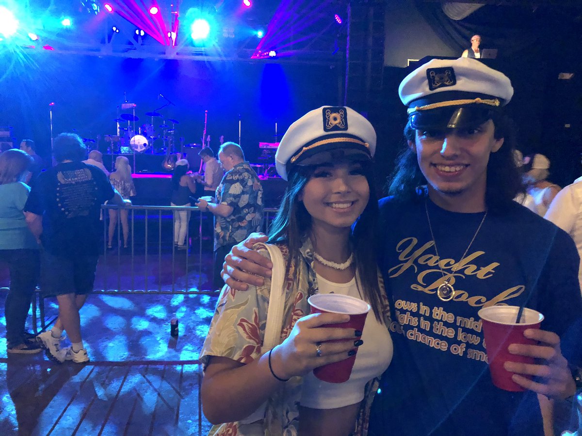 My son @vicorug2, his friend, & I are ready for some #YachtRock tonight! Go @YachtRockRevue!