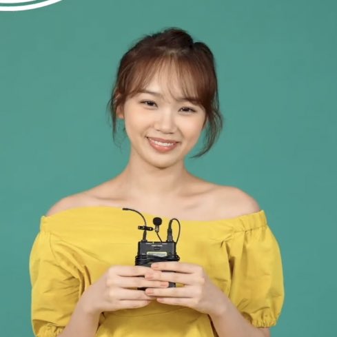tiny_kcw's tweet photo. #채원 💛 https://t.co/Wo9SWa8x7c