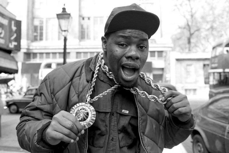 OshawaGangsta's tweet photo. All my childhood rappers be dyin'. Sad day for Hip Hop..#RIPMARKIE #ripbizmarkie https://t.co/LHFhiTnDHG