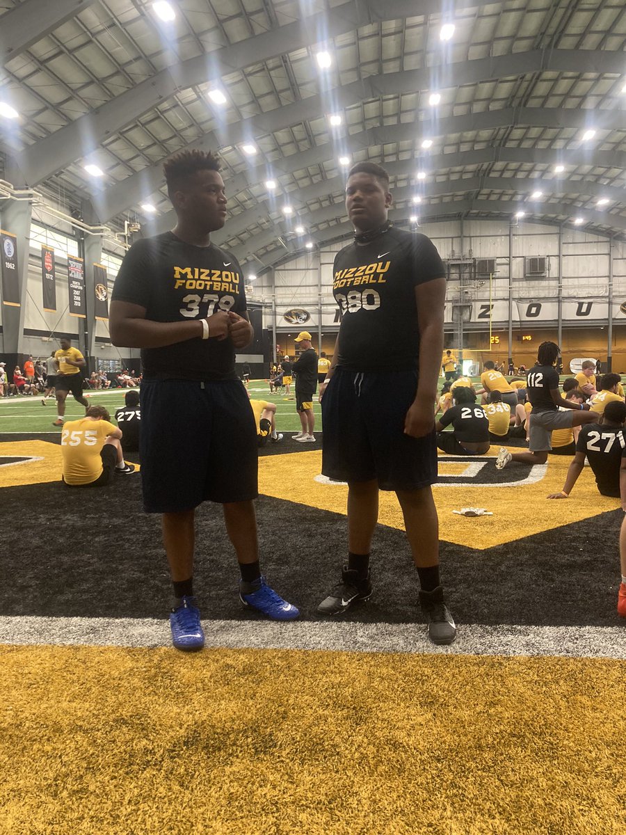 ShaneJamison8's tweet image. Me in my bro at mizzou camp💪🏾