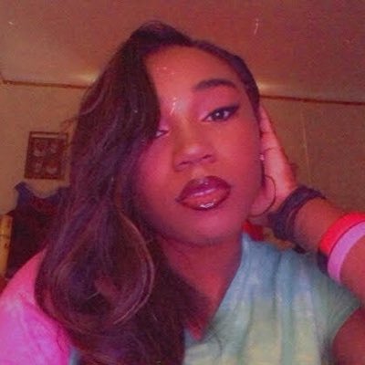Ariel Watson tweet media