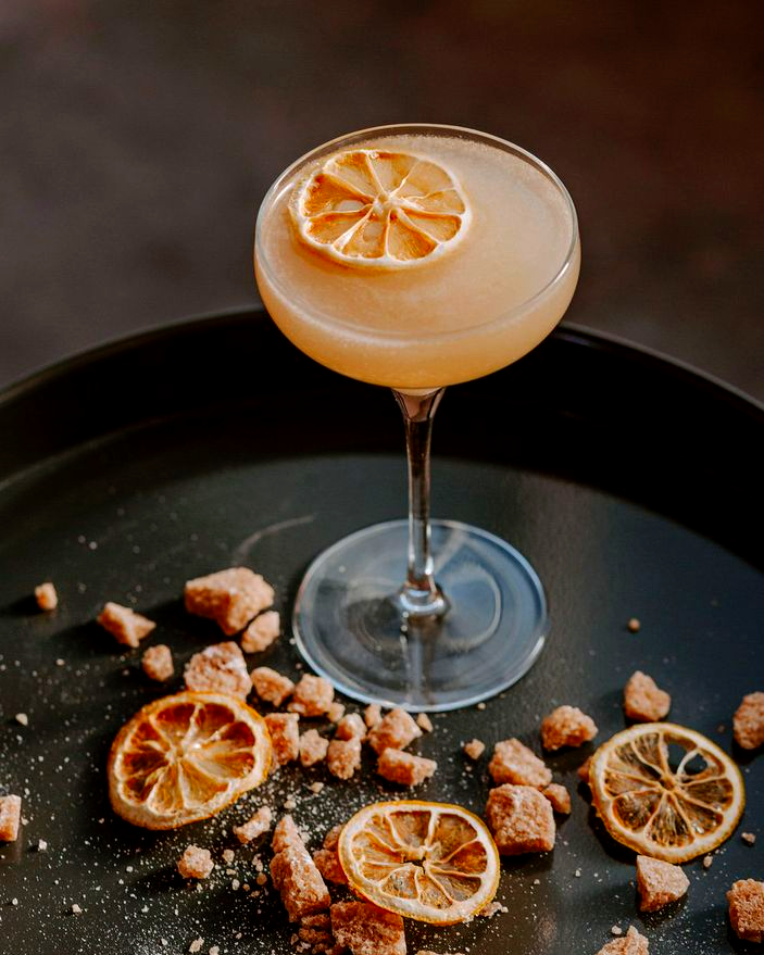 IEYelp's tweet photo. Palomas, margaritas, maybe a matador🍹... you get where we’re going with this. Celebrate #NationalTequilaDay on 7/24 with a proper cocktail at one of these fine bars. Full Collection below.
​📍 Boozehounds - Palm Springs, CA https://t.co/qWMPLzgtur https://t.co/NDnIgNm3Lb