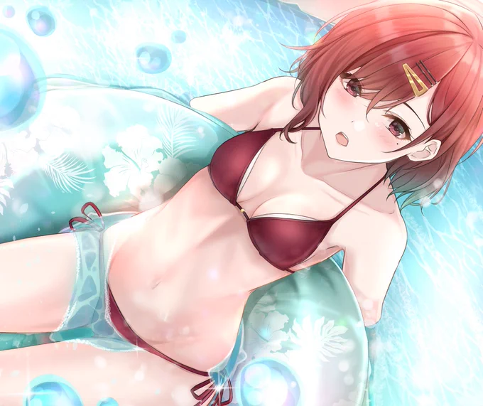 …じろじろ見ないでください。 