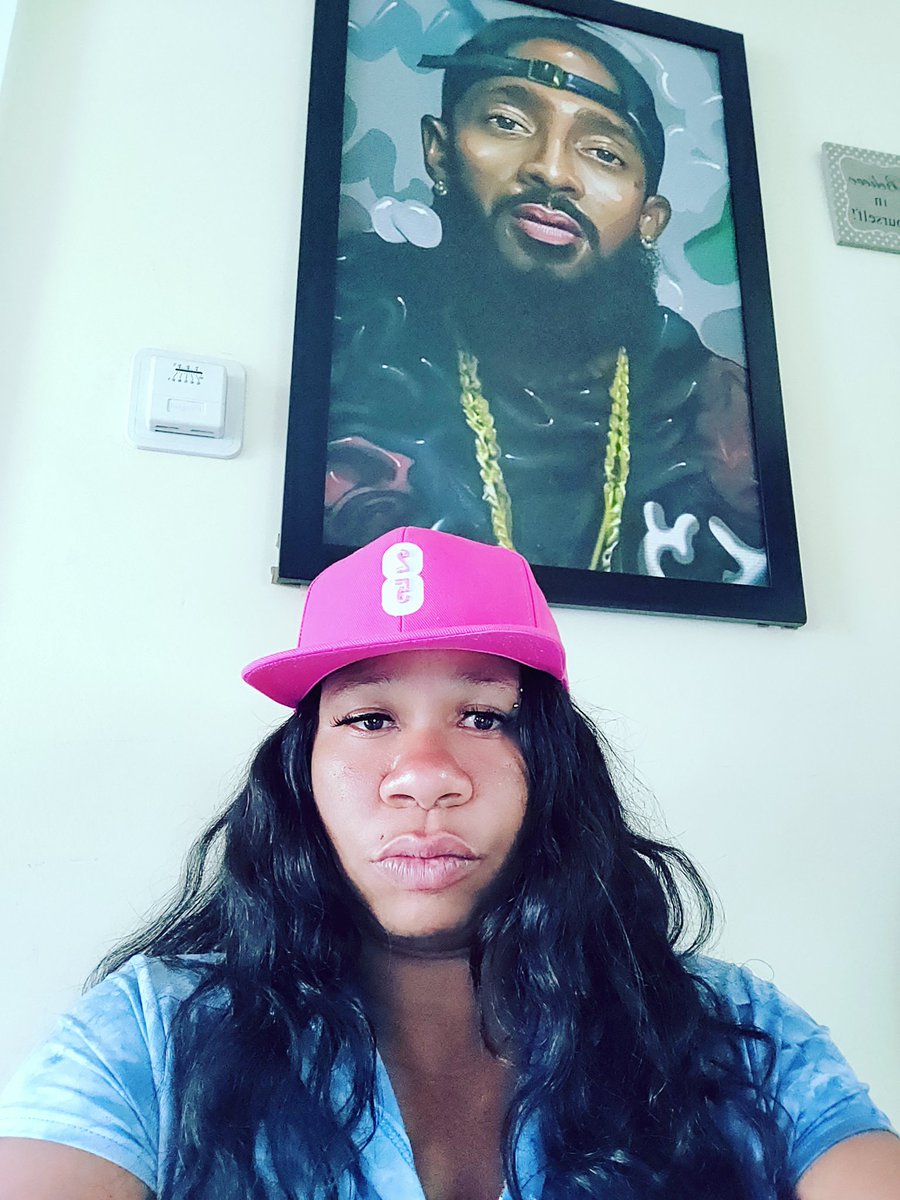 Queentequila2's tweet photo. @iminfantJStone @JStone_TMC @258_NoBreaks #getyourgeartoday #queentequila #modelmafia #258nobrakes https://t.co/5D2wj0jjXb