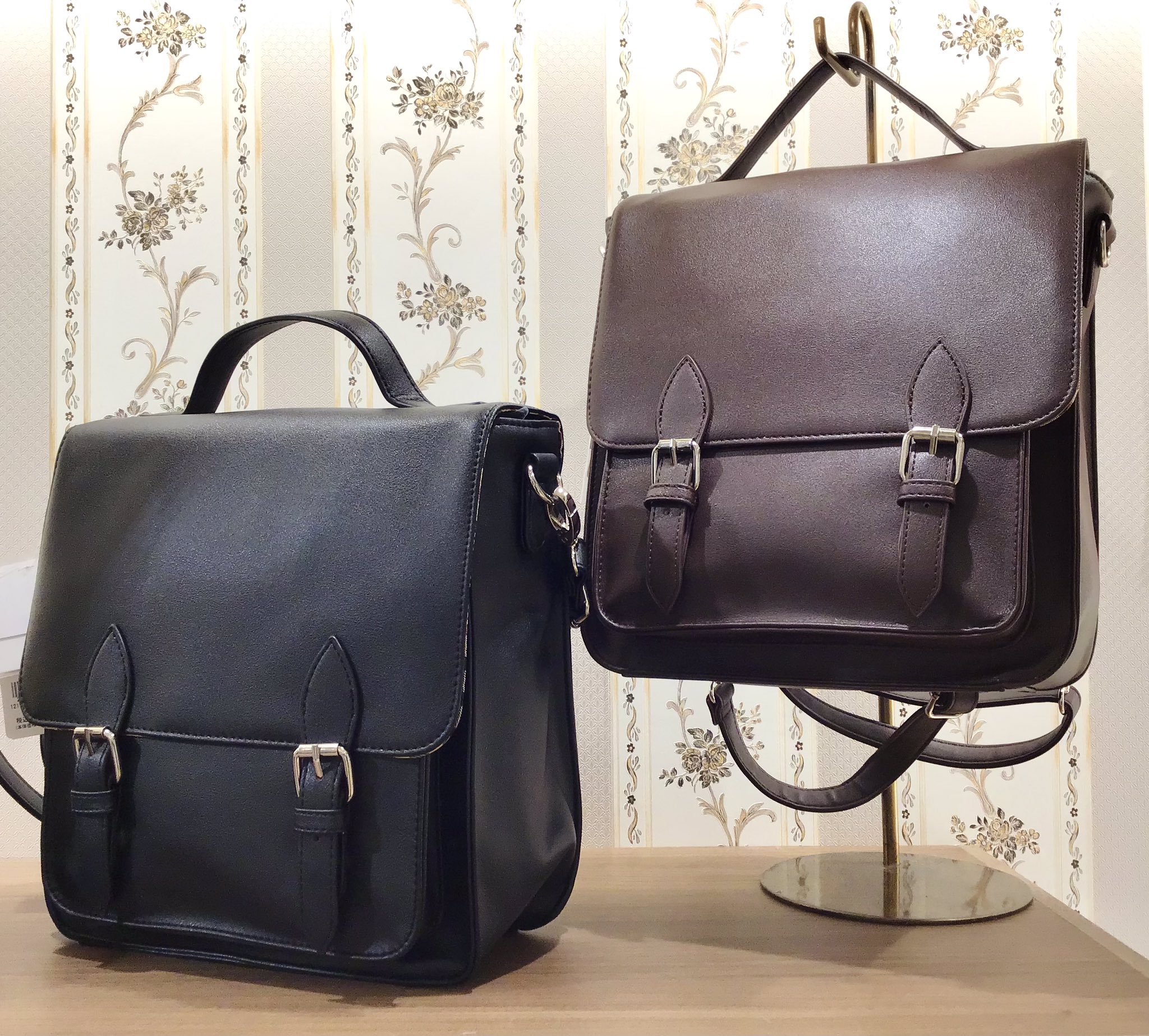 超新作】 【新品】Amavel サッチェル サッチェル - poumonquebec.ca
