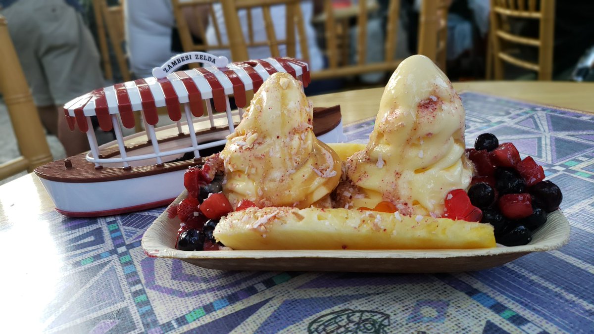 FrshBakedDisney's tweet image. Omg #pineapplesplit #JungleCruise #freshbaked
