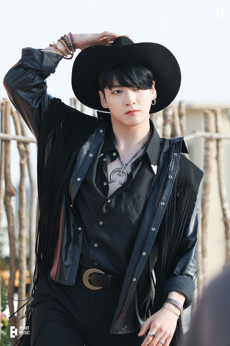 7_SNTY13D's tweet photo. หล่อน่ารักคือคนนี้ล่ะ #JUNGKOOK https://t.co/Yyc7HjM2pq