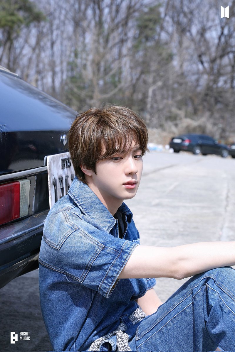 RodjiXcii's tweet image. วันวันพี่แกกินอะไรเข้าไปหน้าพี่แกถึงเด็กได้ขนาดนี้ 
#SEOKJIN