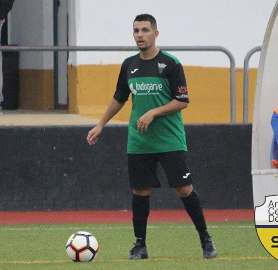 CD_Pedrera's tweet photo. CUERPO TÉCNICO 21/22

@ManuelPavon @aridai_gomez y Miguel Guillén serán el cuerpo técnico de Migue Centeno.

ADN PEDREREÑO 100%

Vamos mi Pedrera

💚🖤💚🖤 https://t.co/pee1GfFnxS