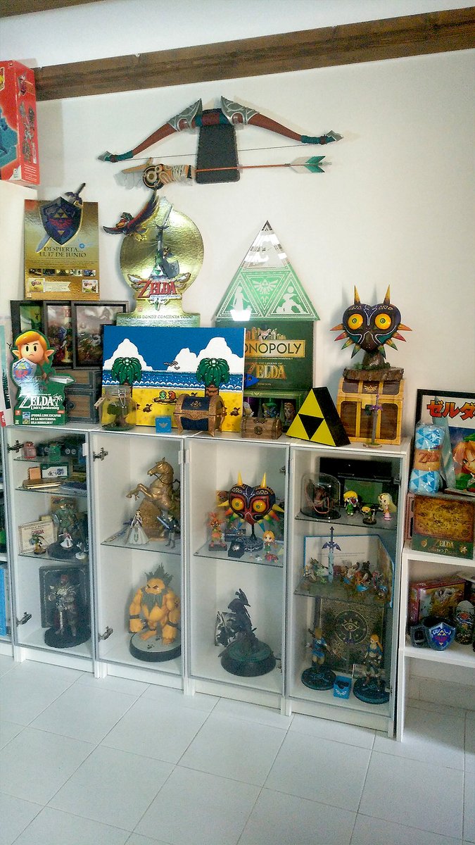 Kuru 👑 📚 - Ecos de Hyrule - #Zelda40th ❤️💚💙 tweet media