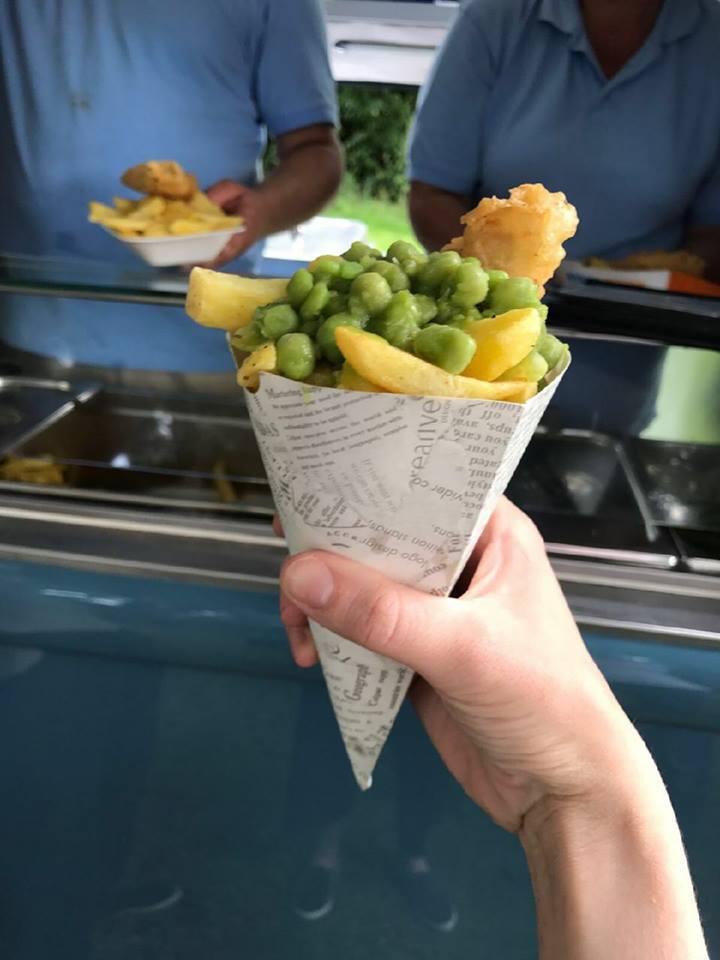 We have a few tables left indoors, to book message our page on Bookface! All benches in courtyard are first come first serve, t/a also available on all food and drink so get there early doors! Go! 📍🍻🍷😆🍟🐟♥️