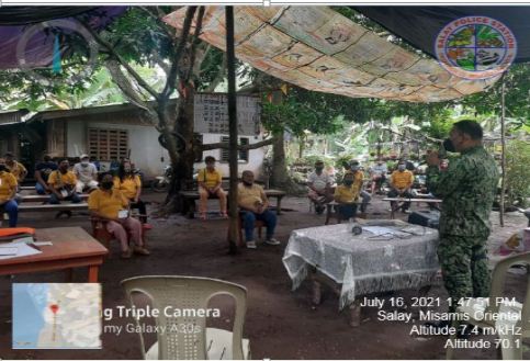 salaymps's tweet photo. PEMS Peter D Salon, MCAD PNCO of Salay MPS under the supervision of PMAJ DENNIS J DANO, OIC cond brgy Visit w/ member of BADAC on awareness lecture to 47 members of KARANCHO headed by Mr. Ramil R. Golde, Chair KARANCHO Salay Chap re Intensified Cleanliness Policy (ICP) C,PNP https://t.co/FqKfxnci1v