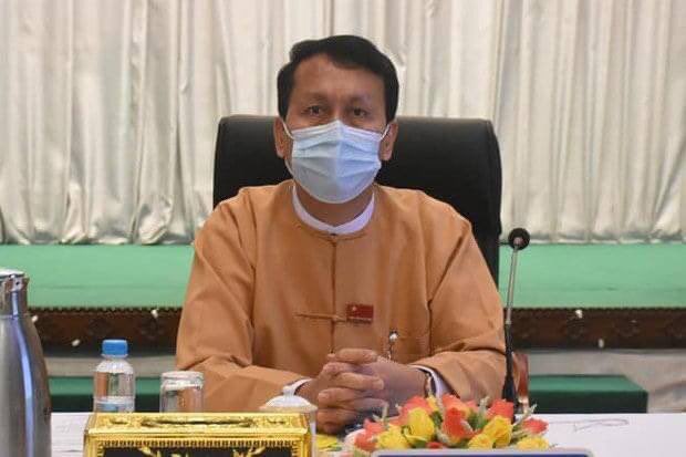 KSWin26's tweet photo. U Phyo Min Thein,the former prime minister of Yangon, tested as covid-19 positive.His wife and he have been detained at YayKyiAi interrogation centre .  JUNTA USES COVID AS WEAPONS  #WhatsHappeningInMyanmar #July17Coup https://t.co/QIq1aD6T9X