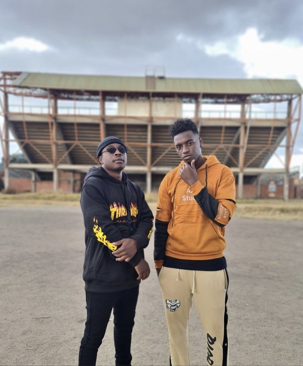 RadioDodger's tweet photo. The leader of the youth @holytenmusic and Jecha Trap honcho @Voltz_JT are working on new music together.
#ZimHipHop https://t.co/4PVuq48amH