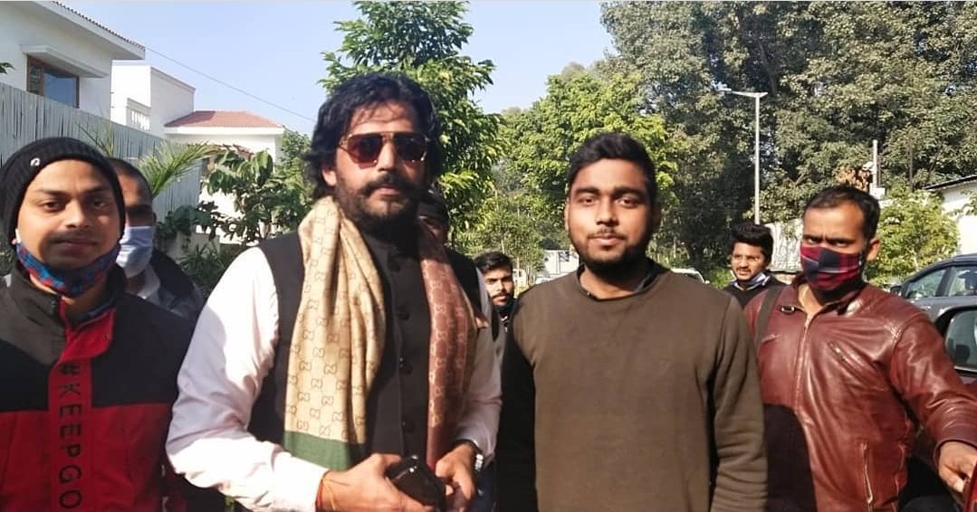 piyushtofficial's tweet image. मशहूर फिल्म अभिनेता और गोरखपुर से भाजपा सांसद @ravikishann जी को जन्मदिन की हार्दिक शुभकामनाएं , 
ईश्वर से आपके अच्छे स्वास्थ्य एवं दीर्घायु जीवन की कामना करता हूँ