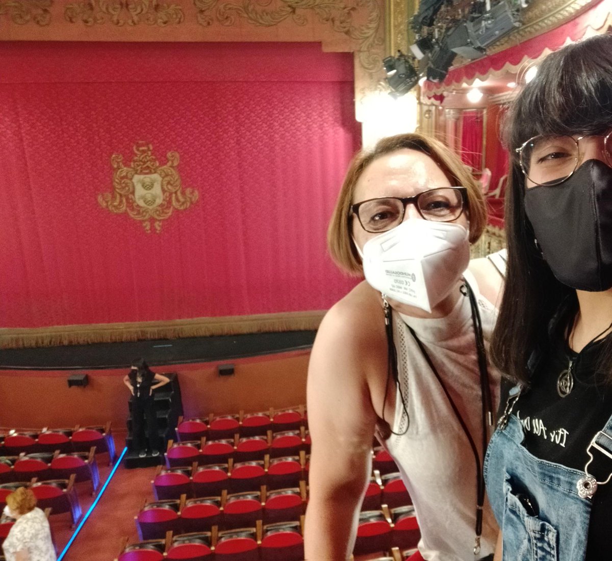 #SidraEnVena Si quieres reir y reir,  pasate por el <a href="/teatrolara/">Teatro Lara</a> a ver Sidra en Vena. Buenisima 😂🤣