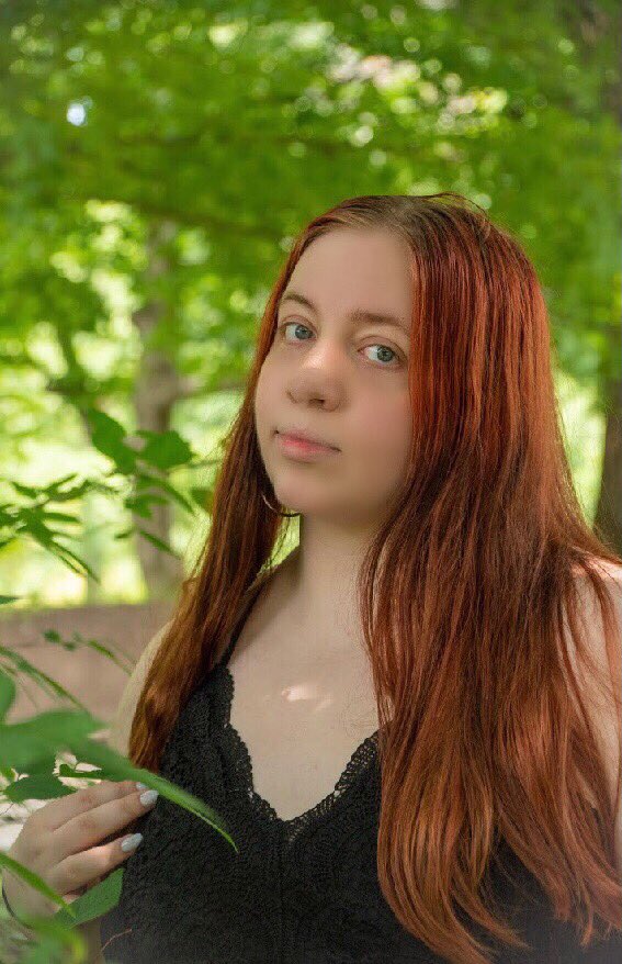 ASPIRINGMODEL20's tweet image. Amateur Model available for booking
Agency: @icycasting on IG
20❄️
#model #photoshoot #outdoors #park #Summer2021 #icycastingmodeling