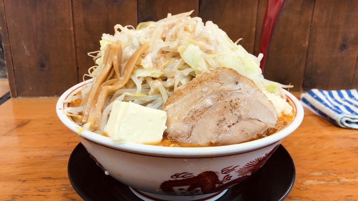 昼は辛味噌もやしらーめん大盛り バター 暑い日に 涼しい店内で 旨辛熱いものをお腹いっぱい食べる幸せよ ラーメンpic Twitter Com Aln1nyext4 Windzaprr130 Cocotbodol