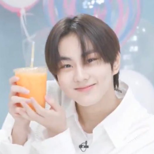 jungwon feed tweet media