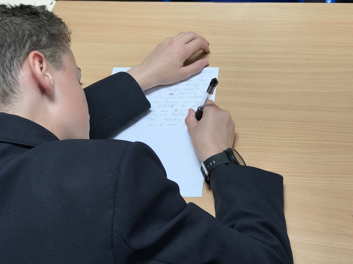 WBSEnglish's tweet photo. Had a great afternoon with @NatalieBraber as part of the Lost Words project. 30 Year 10 students learning about words which fall out of use. Student work becomes part of a tour of local libraries from January too! @NottsLibraries #westbridgford #westbridgfordschool https://t.co/DK4t3L3Lza