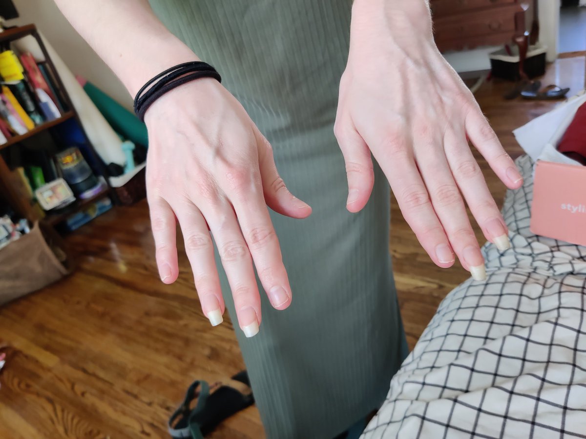 my lesbian roommate has the most aggressively anti-sapphic nails possible