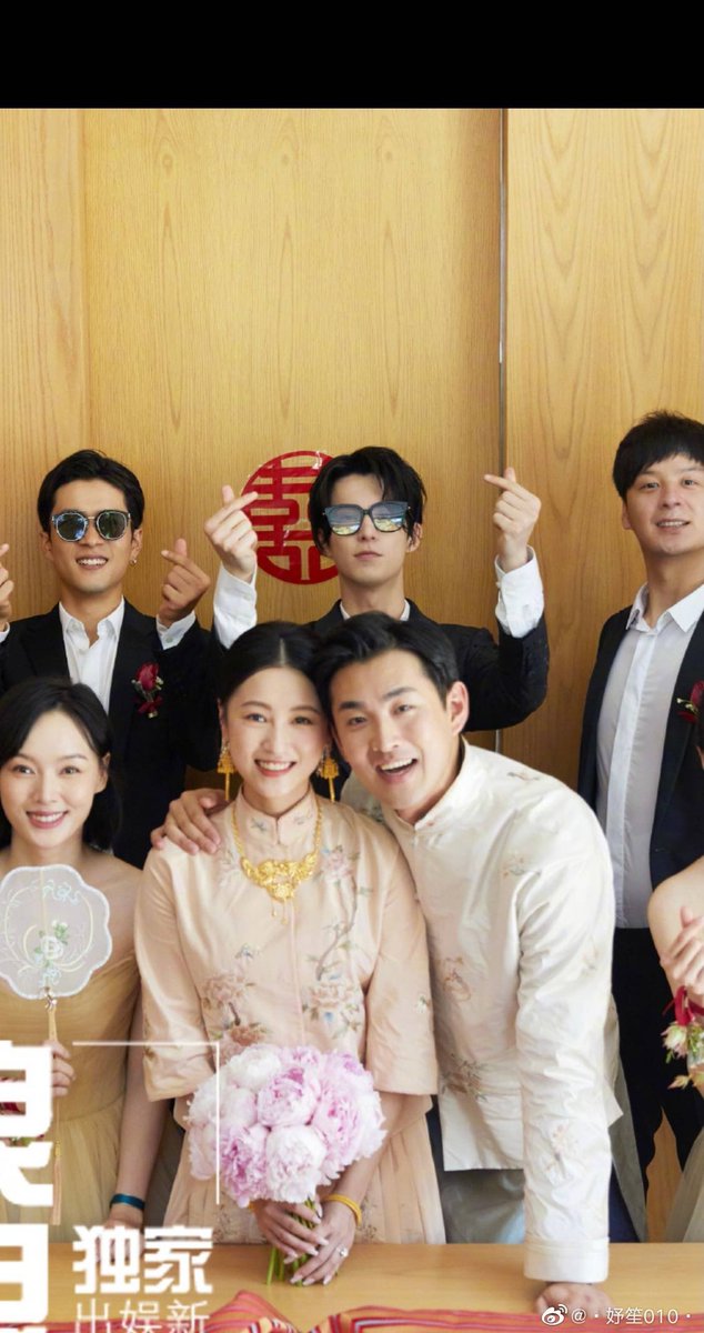 MissBeng31's tweet photo. #WangHeDi is super Handsome! Wishing Wang Yanlin a long and  happy marriage 🎉 🤴👸

📸© 妤笙010· https://t.co/cE1g1jiiQB