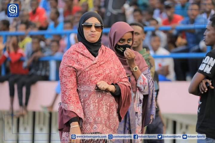 AadanHadara's tweet photo. The Previous since the outbreak of civil war in Somalia after 30 years ago.
Mogadishu National stadium hosts match between horseed and Mogadishu city with over 65 fans while thousands couldn’t enter the stadium. https://t.co/UEdJEaSxSB
