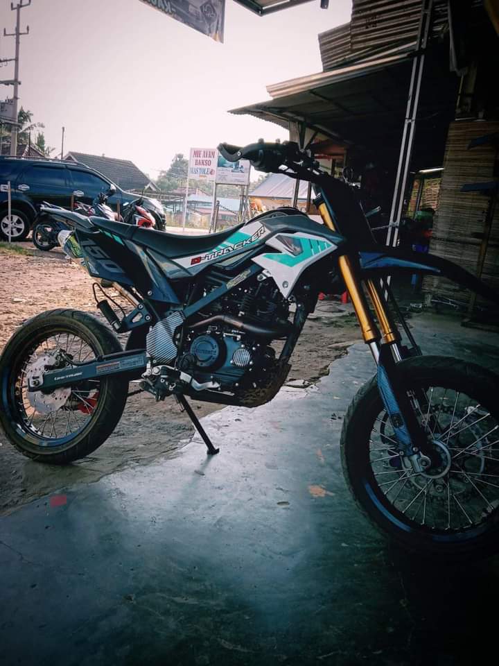 Ku tak akan bersuara
Lanjut..😴