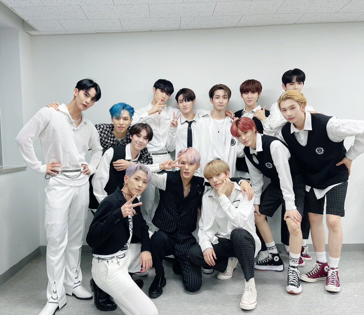 EPEXClX's tweet image. hello !! this is a new account dedicated for #EPEX &amp;amp; #CIX. i will be posting pictures, edits or videos on this account &amp;lt;3 like &amp;amp; rts are appreciated !!

#이펙스 #씨아이엑스