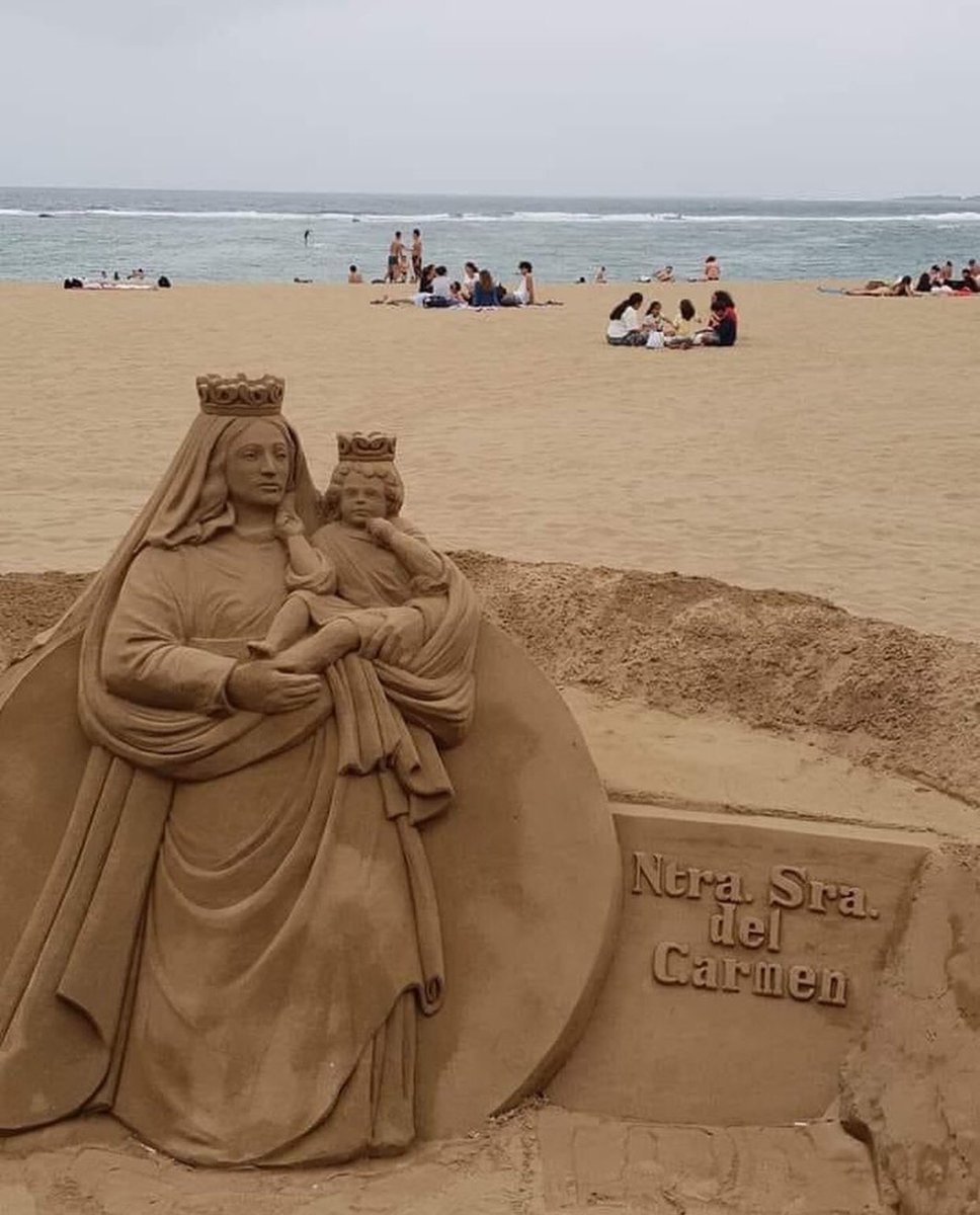 CalleGanivet_'s tweet photo. Nunca dejaré de sorprenderme por la cantidad de artistas que existen y por desgracia son desconocidos... https://t.co/vJTsjEBQmi