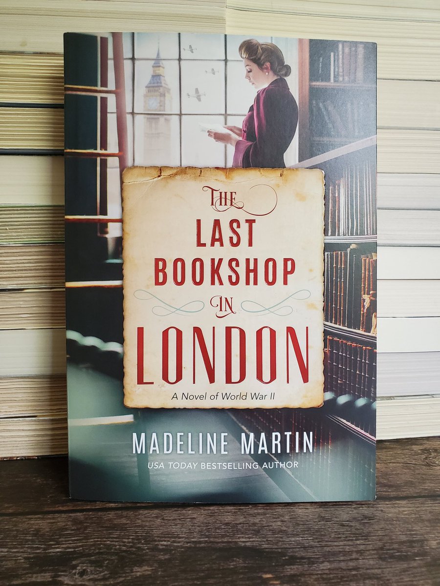 What are you reading this weekend? #madelinemartin #thelastbookshopinlondon #books