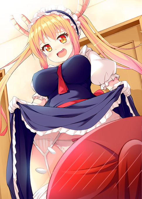 再度ナニを生やされた小林さんを誘惑するトール
小林さんの前でメイド服を脱いではいけない

#小林さんちのメイドラゴン 